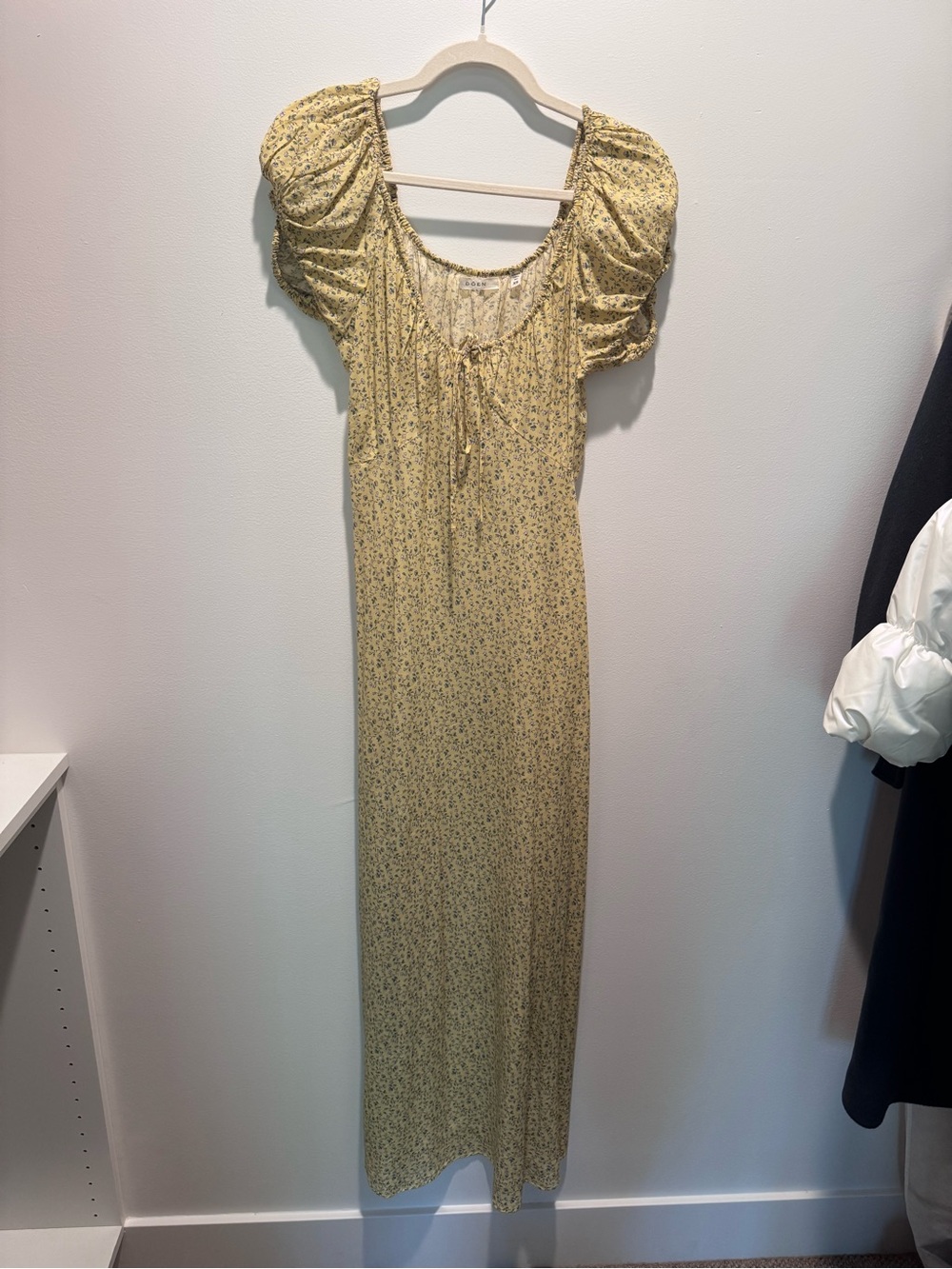 🌻RARE Doen Sofia Dress in Yellow Moonflower Floral